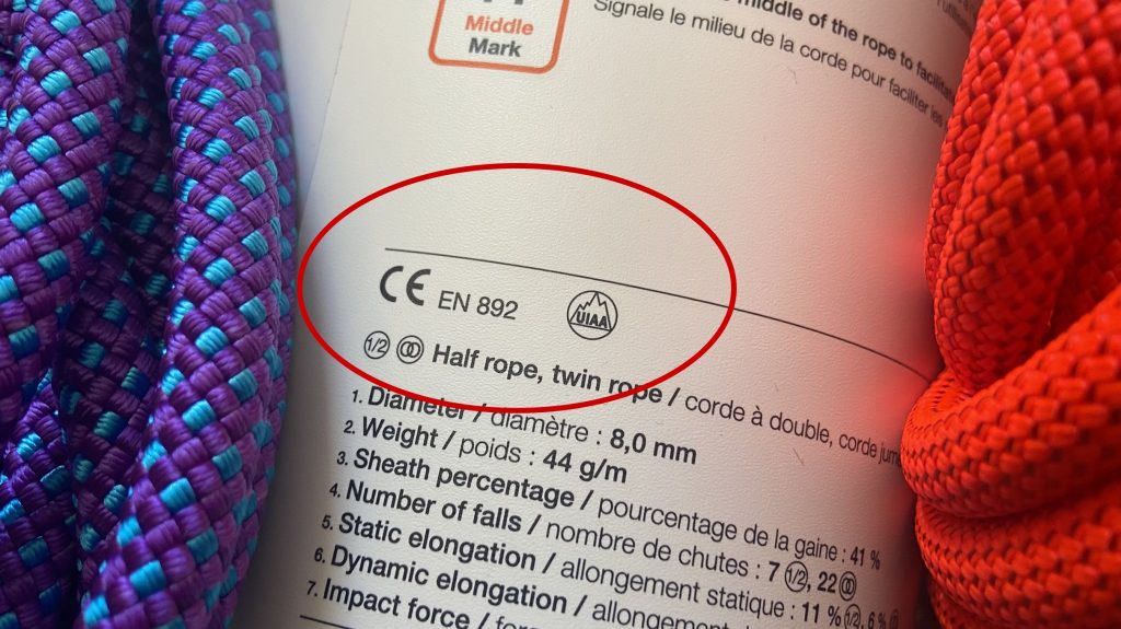A rope label indicating the CE EN 892 and UIAA logos