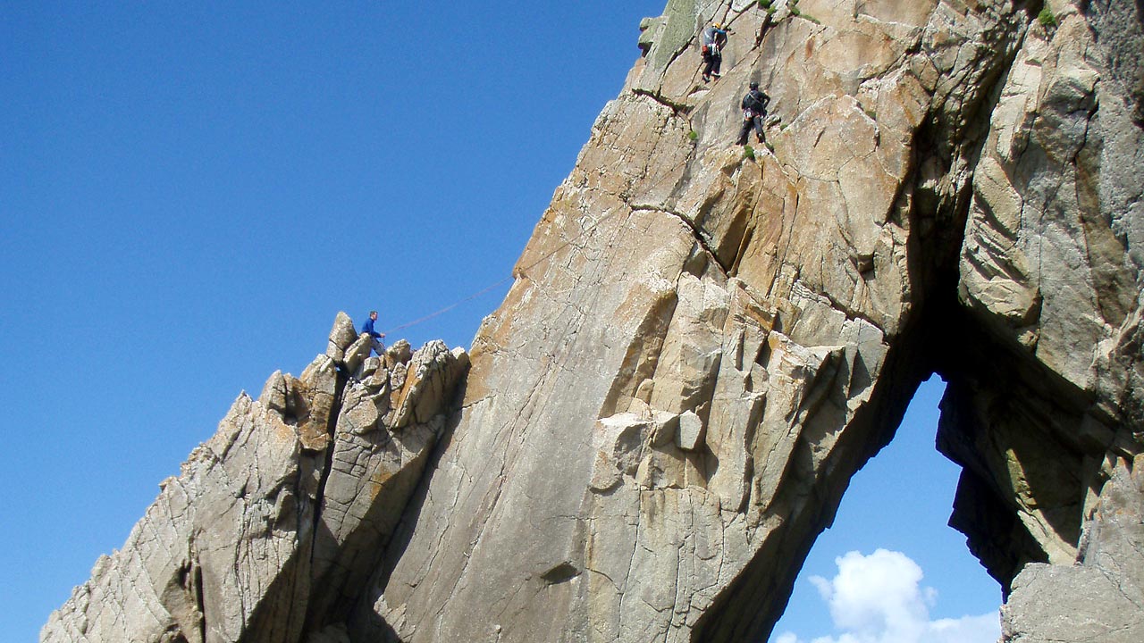 advanced rock climbing courses