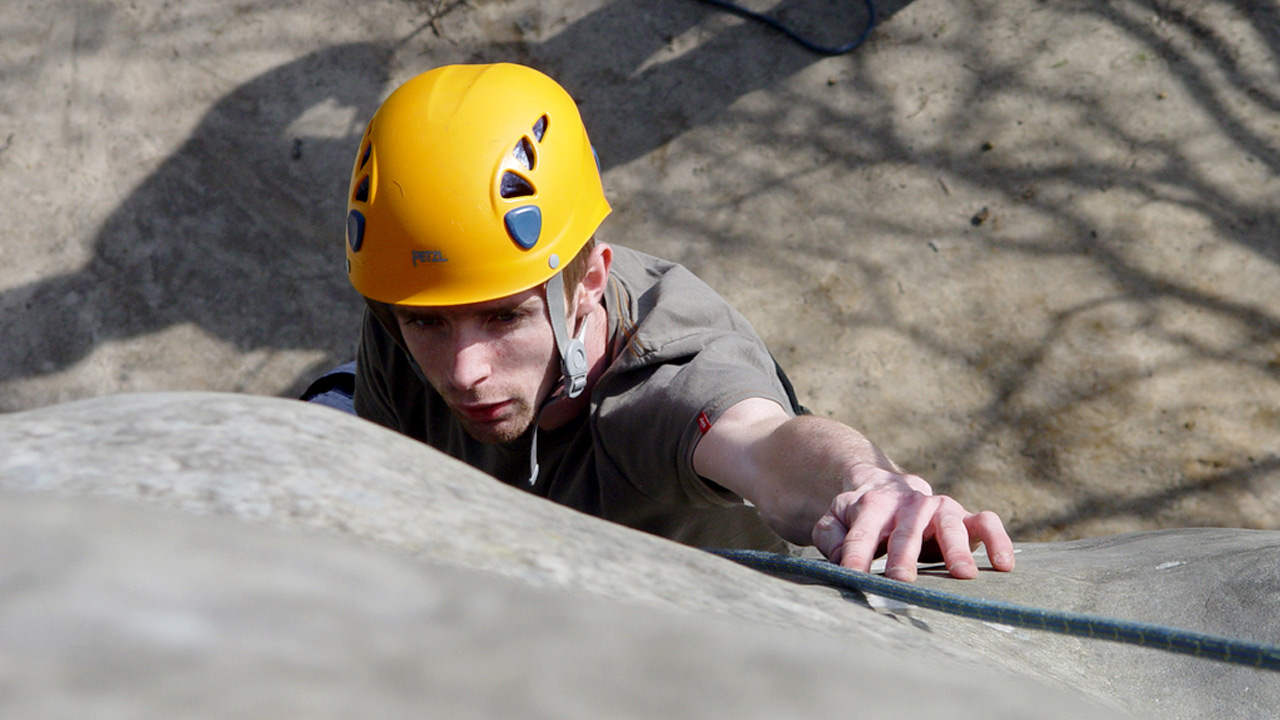 improvers rock climbing course
