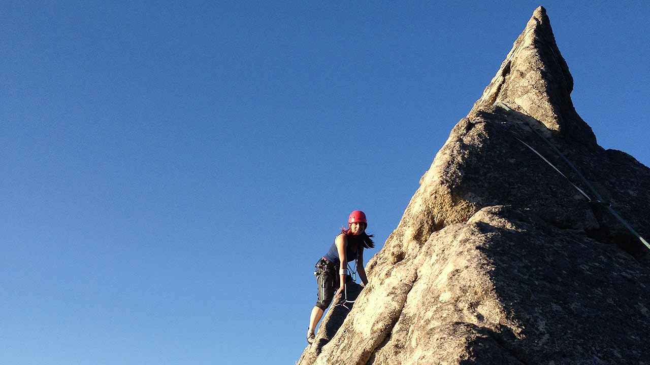 intermediate rock climbing courses
