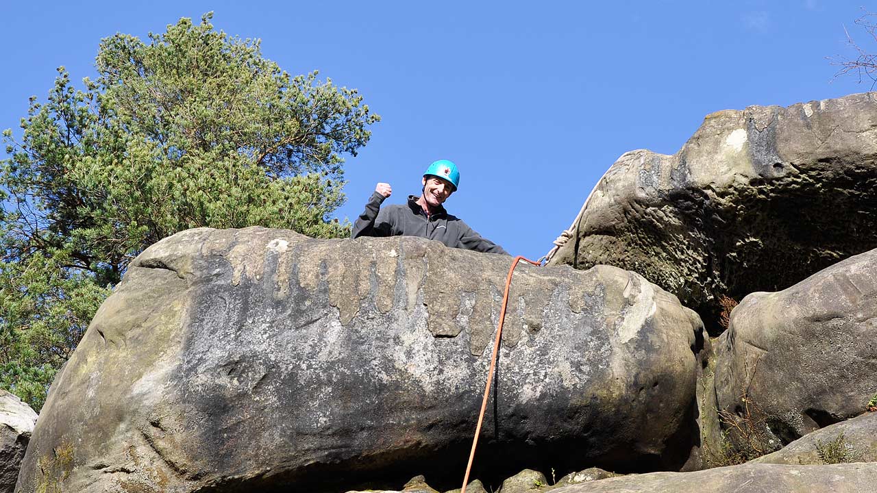 intermediate rock climbing courses