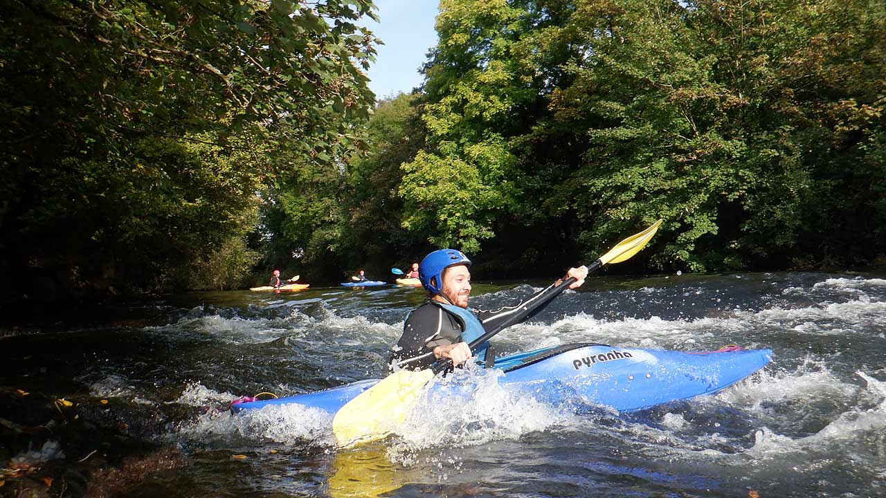 introduction white water kayaking course