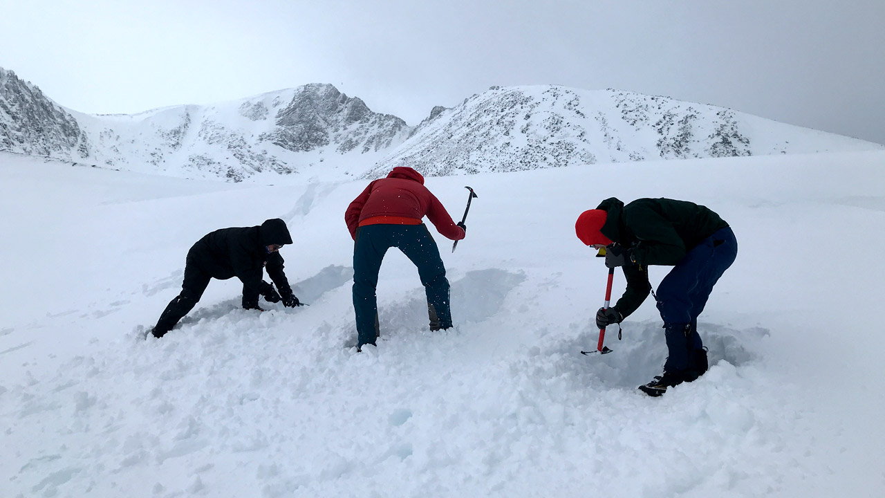 scottish winter mountaineering course