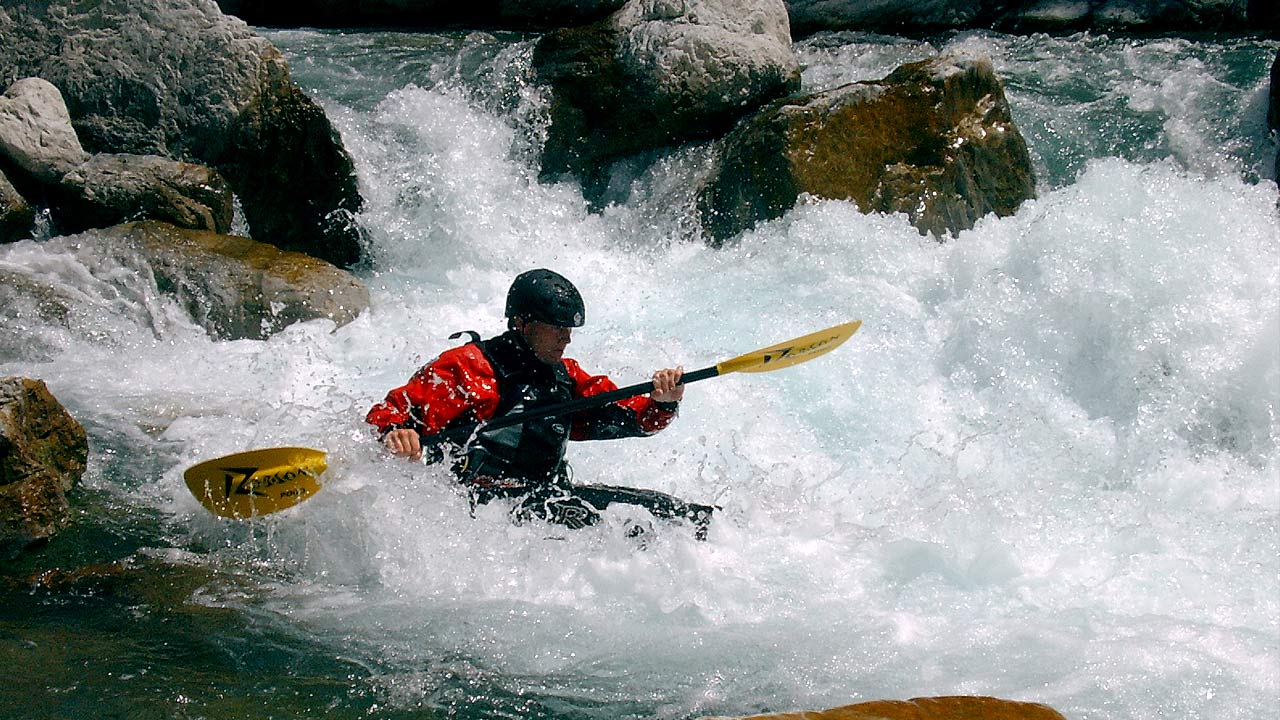 kayaking canoeing courses lessons trips holidays