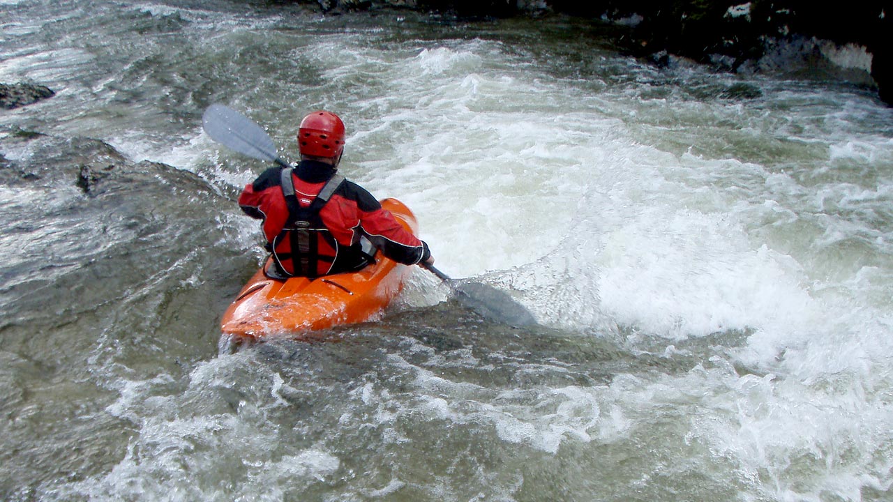 white water kayaking award training course
