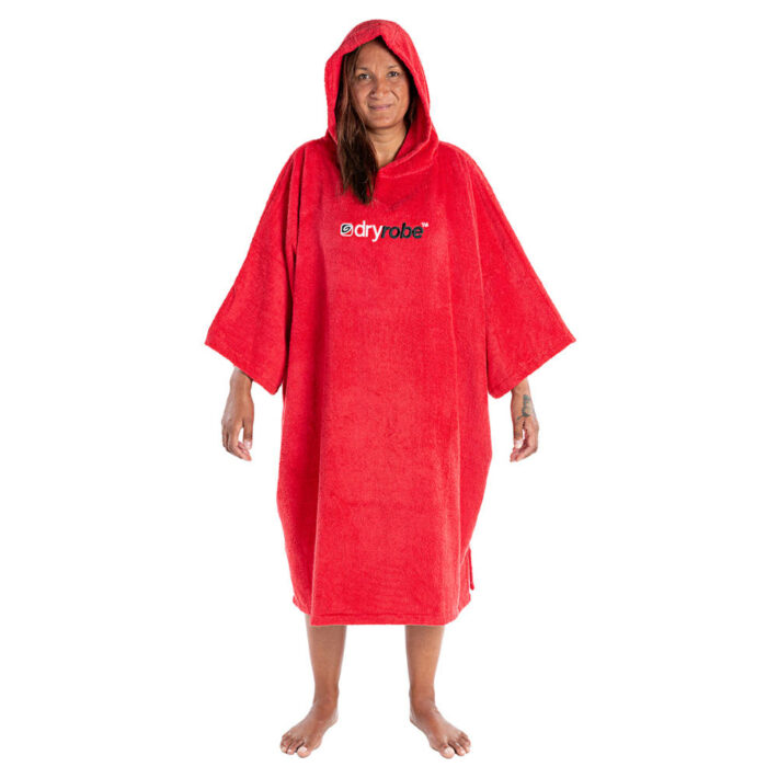 Towelling robe in red from Dryrobe